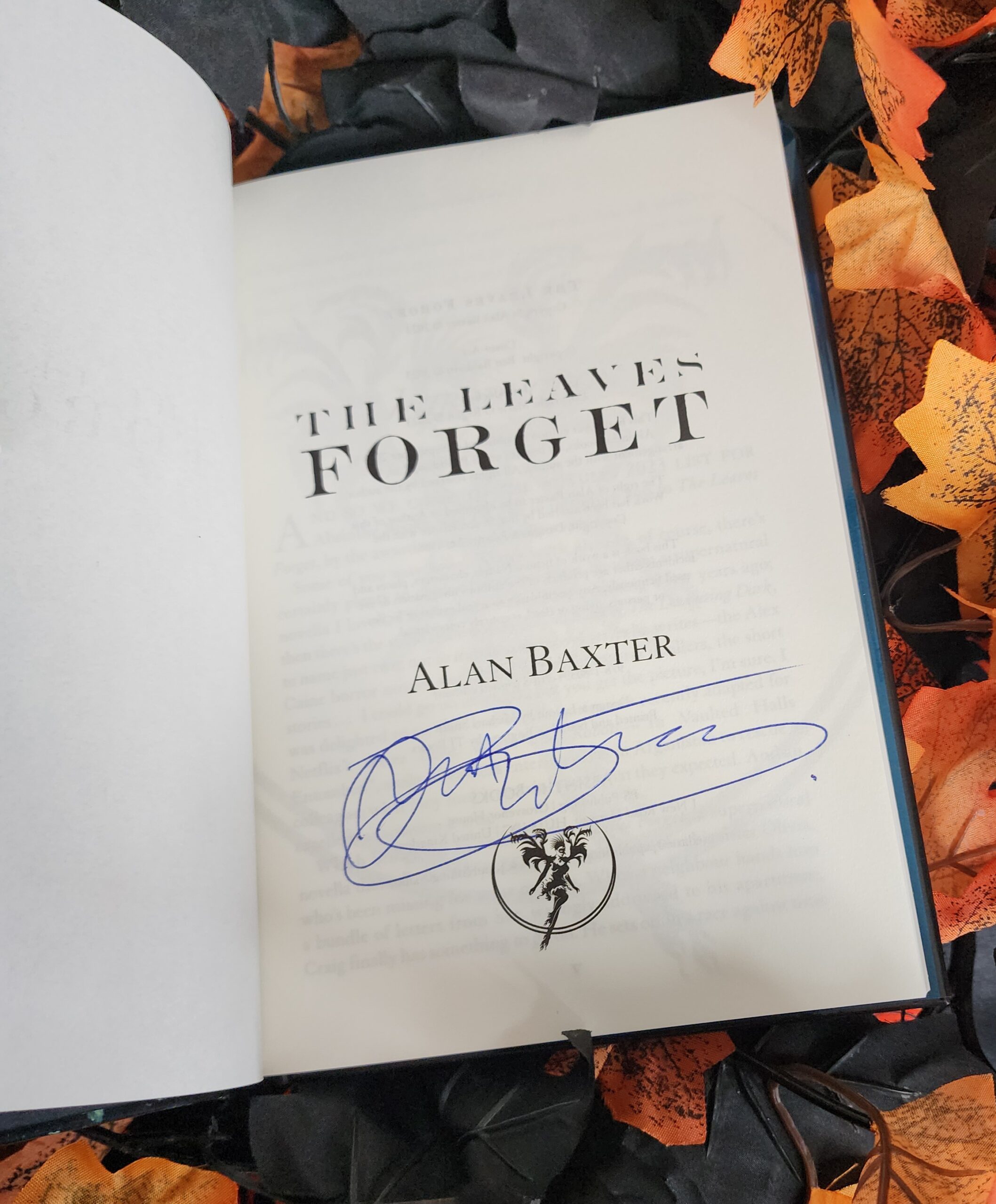 The Leaves Forget by Alan Baxter *Signed Hardcover* - Image 3
