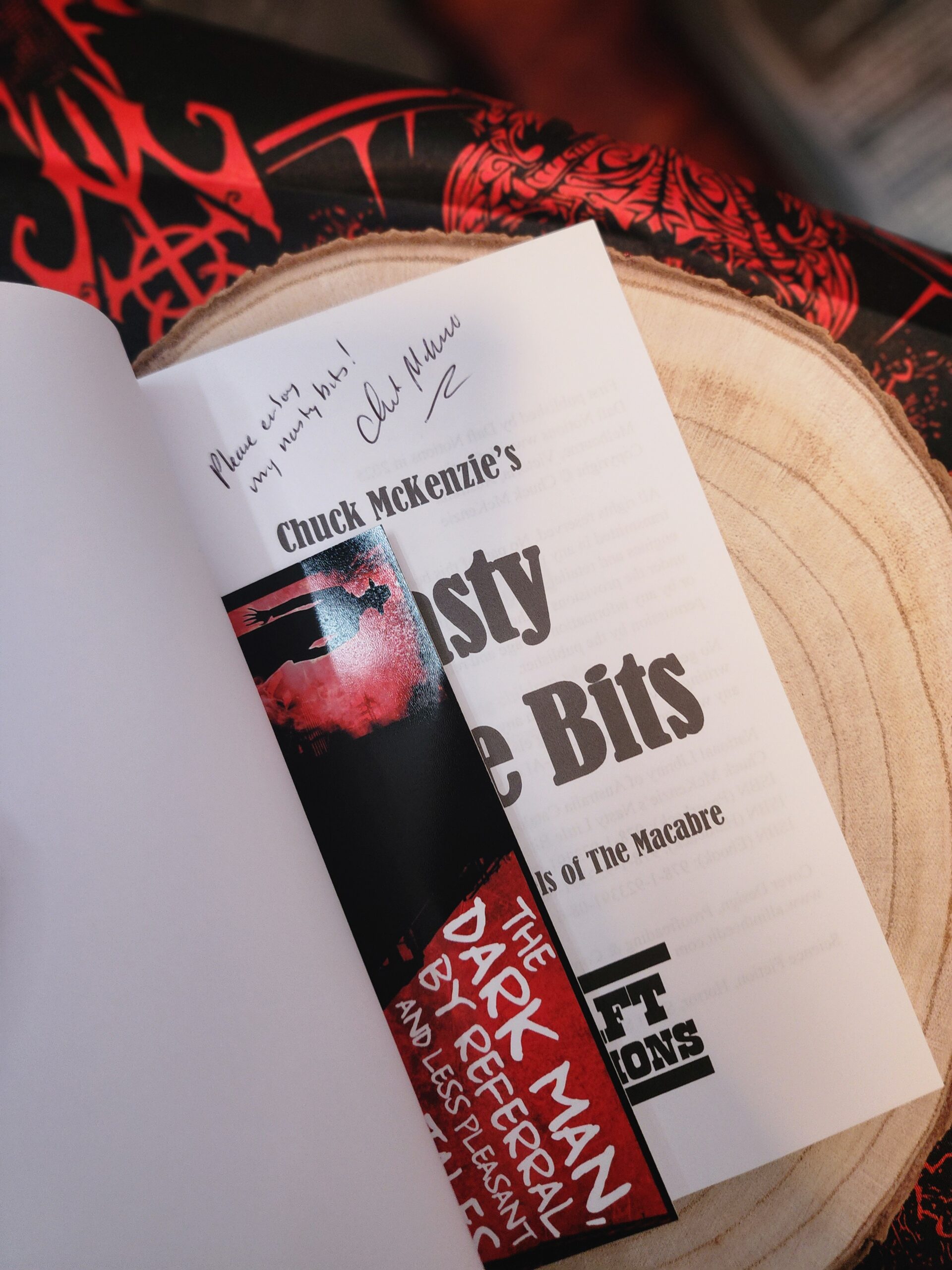 Nasty Little Bits by Chuck McKenzie *Paperback* - Image 3